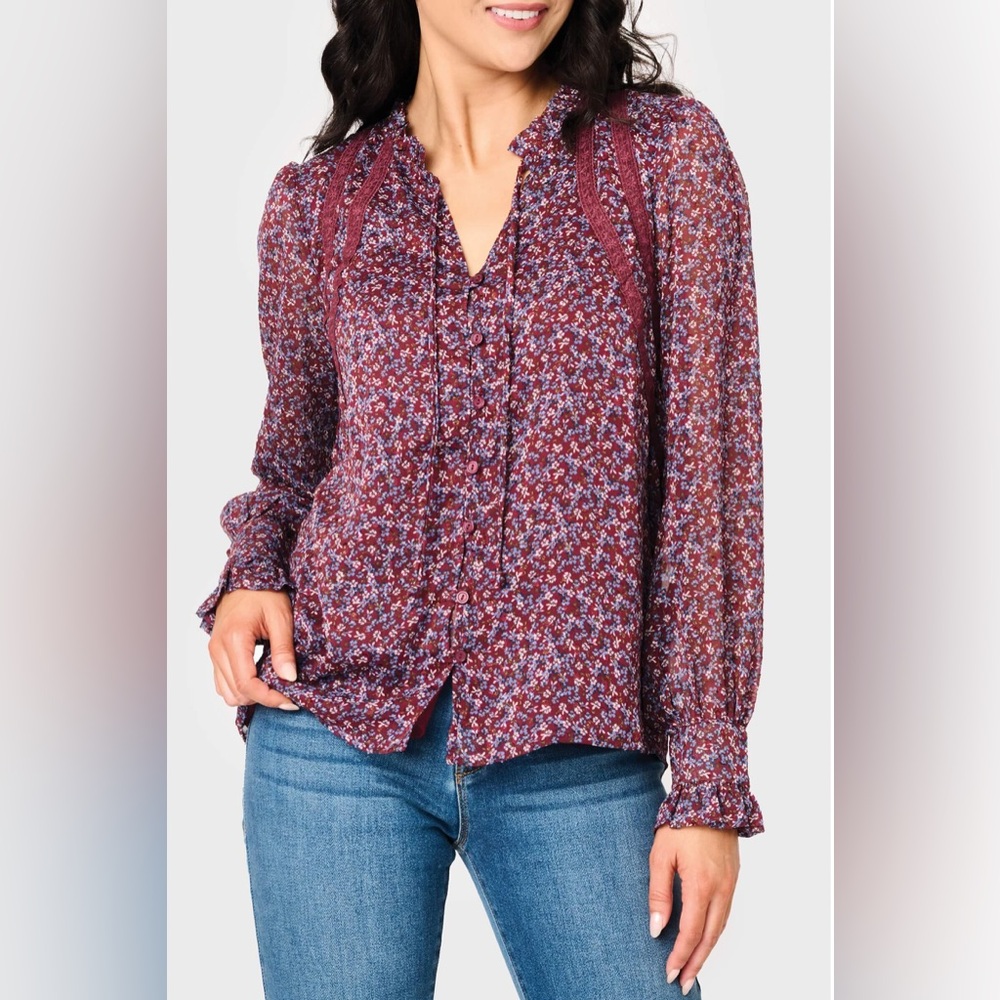 Gibsonlook Long Sleeve Crochet Trim Blouse EUC size XS